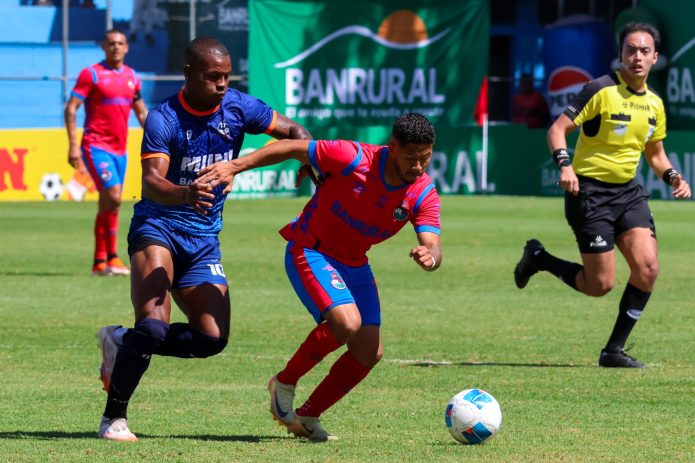 Los Rojos del Municipal inician su travesía por el torneo Clausura de la liga nacional de futbol