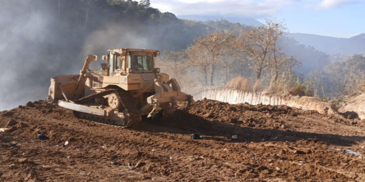  Incendio en Vertedero de AMSA Controlado en un 90%