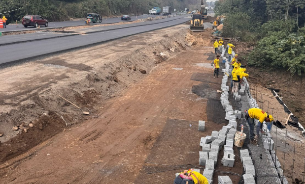 Caminos y CIV Afinan Últimos Detalles en la Obra del Km 44 de la Autopista Palín-Escuintla