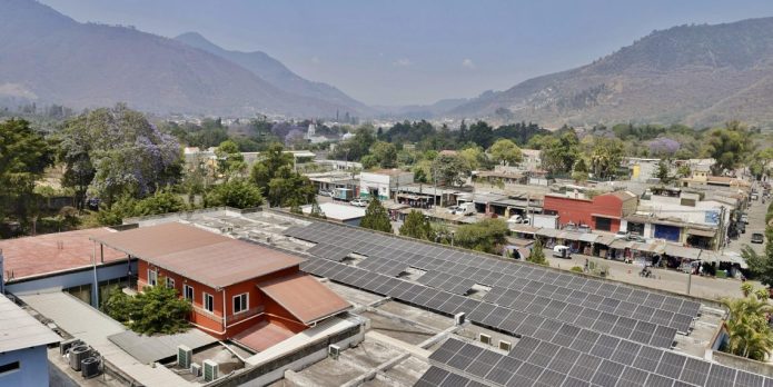 El ministerio de Salud Pública y Asistencia Social fortalece la sostenibilidad del Sistema Hospitalario con Energía Solar