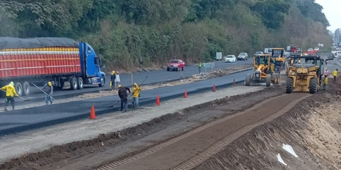 Autopista Palín-Escuintla, Avances Clave en el Kilómetro 44 Durante el Fin de Semana