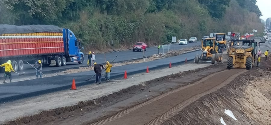 Autopista Palín-Escuintla, Avances Clave en el Kilómetro 44 Durante el Fin de Semana