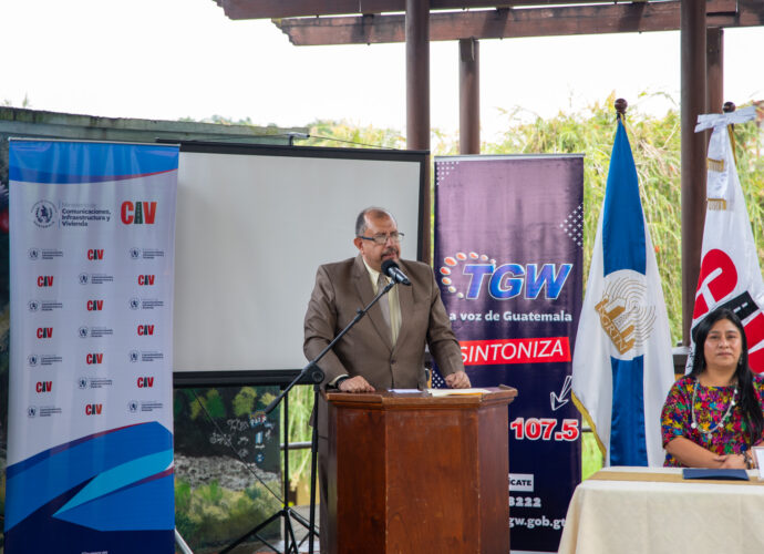 TGW «Las Verapaces» en la 107.3 FM: Un Puente de Conexión y Oportunidades