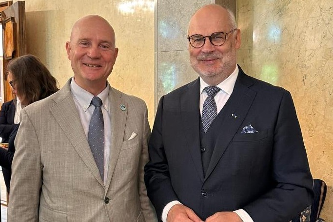 Embajador guatemalteco saluda al Presidente de Estonia y refuerza los vínculos bilaterales