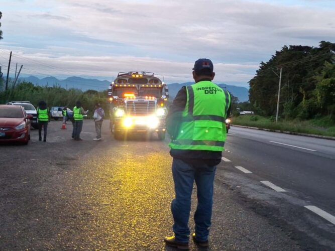 DGT y PDH Unen Esfuerzos para Mejorar la Seguridad en el Transporte Extraurbano