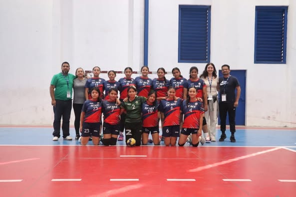 QUICHÉ Y SUCHITEPÉQUEZ, A LA FINAL FEMENINA DE BALONMANO ESCOLAR