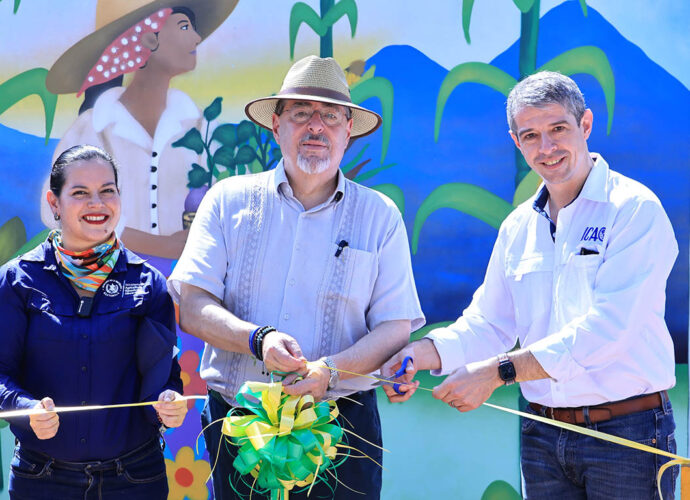 Guatemala Impulsa la Innovación Agrícola con Moderno Centro de Investigación en Suchitepéquez