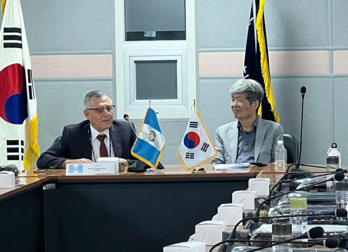 Profesionales del MAGA Viajan a Corea del Sur para Potenciar Estudios de Suelos y Producción Agrícola en Guatemala