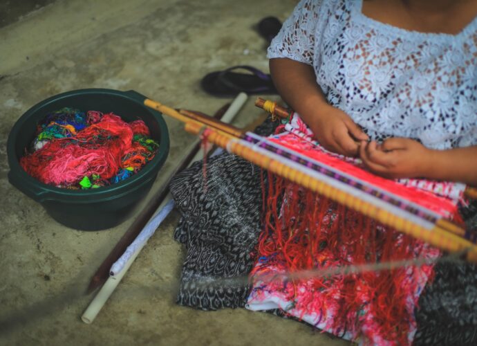 Tejiendo Esperanza en Alta Verapaz: La Historia de Eloida y el Acompañamiento del MIDES