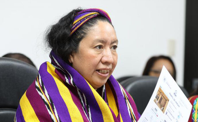 Viceministra Bertha Zapeta denuncia actos de racismo y violencia política durante citación en el Congreso