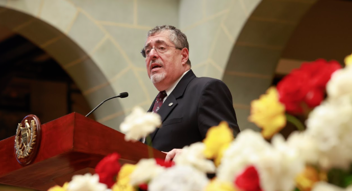 Arévalo destaca resistencia indígena frente a la marginación Arévalo destaca resistencia indígena frente a la marginación