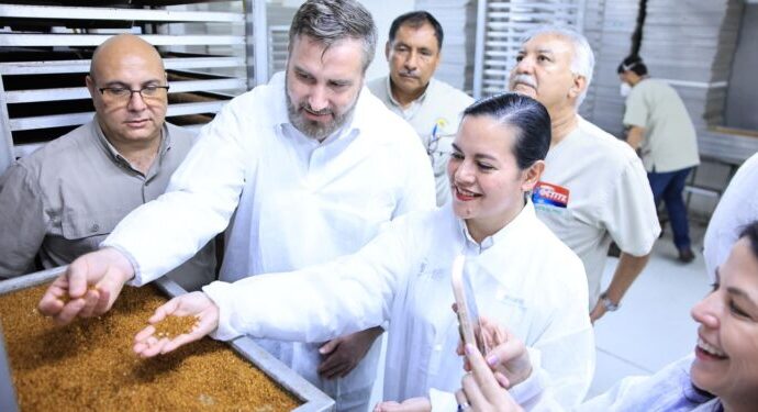 Guatemala, EE. UU. y México Unen Fuerzas para Fortalecer la Sanidad Agrícola Regional Guatemala, EE. UU. y México Unen Fuerzas para Fortalecer la Sanidad Agrícola Regional