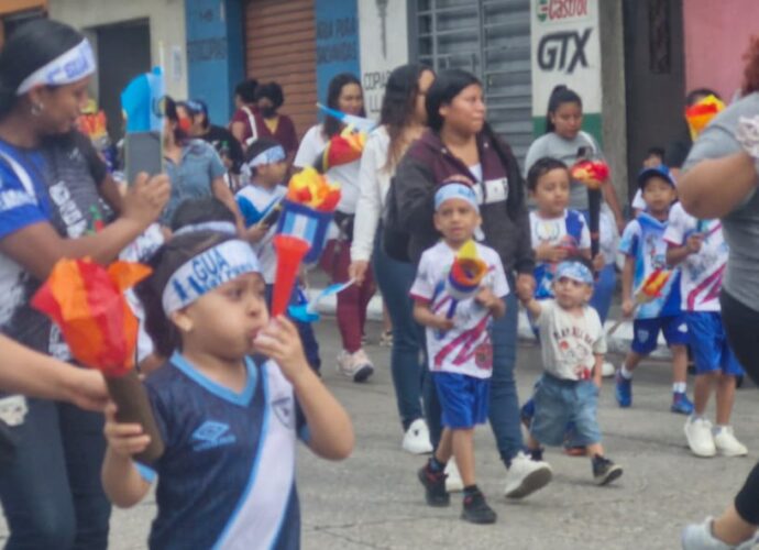 Cierres viales temporales por desfiles de Independencia. Cierres viales temporales por desfiles de Independencia.