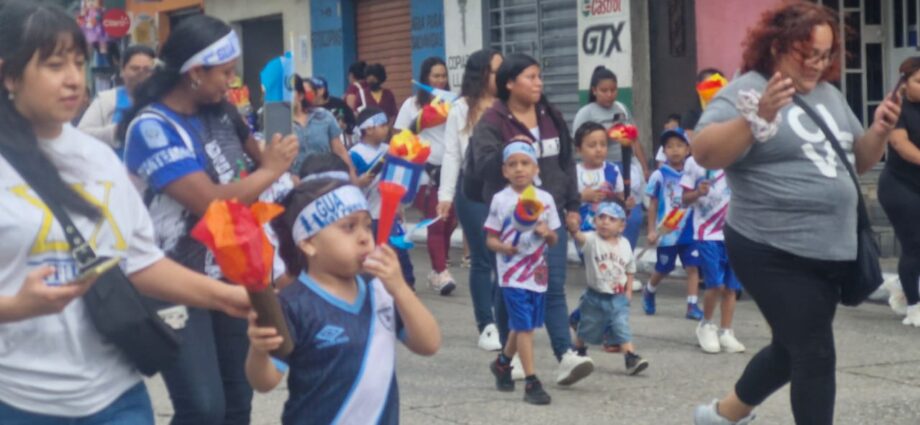 Cierres viales temporales por desfiles de Independencia. Cierres viales temporales por desfiles de Independencia.