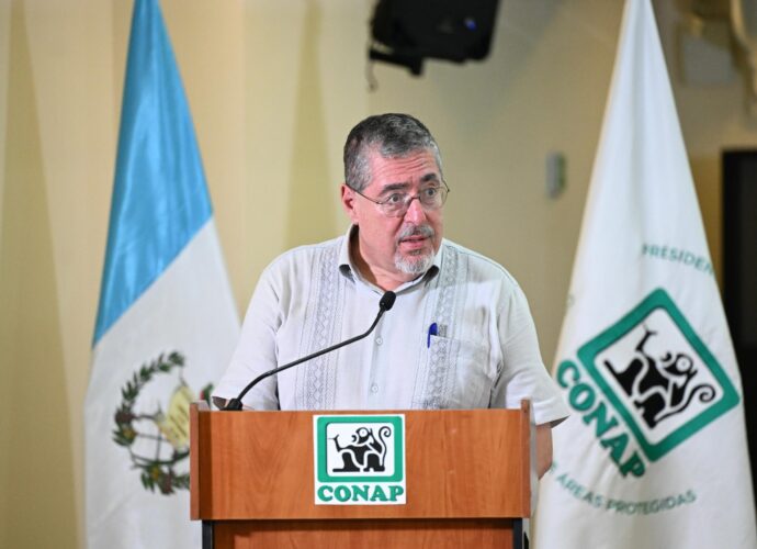 Presidente Arévalo Lidera Acuerdos para que Comunidades de Petén Protejan la Gran Selva Maya