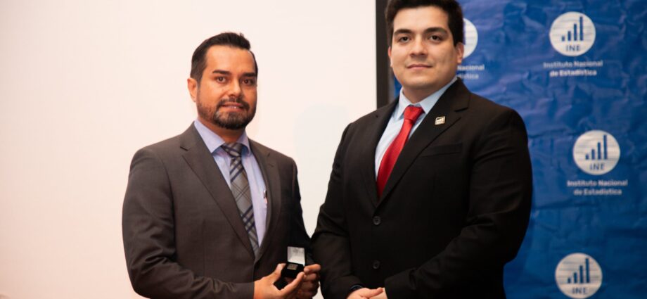 INE Inicia la ENAPROM 2025 y Presenta una Nueva Imagen Institucional INE Inicia la ENAPROM 2025 y Presenta una Nueva Imagen Institucional