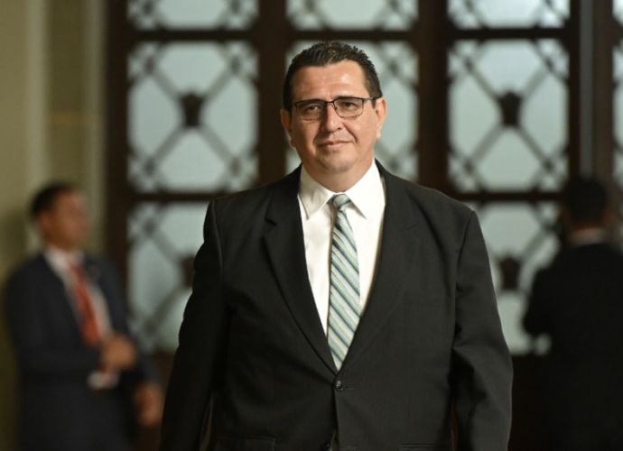 Gabriel Estuardo García Luna asumirá como fiscal general 2026-2030 tras designación de Bernardo Arévalo