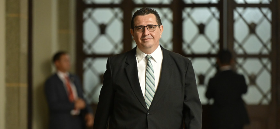 Gabriel Estuardo García Luna asumirá como fiscal general 2026-2030 tras designación de Bernardo Arévalo