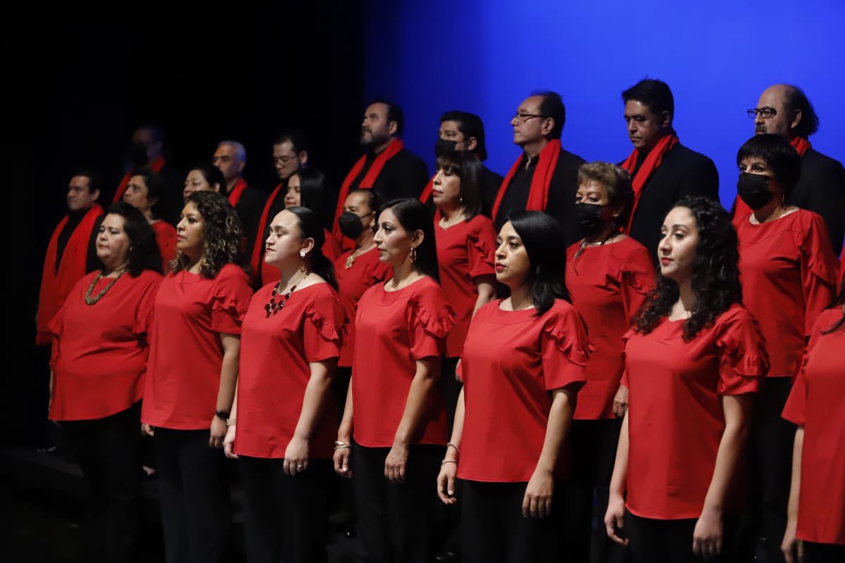 Arte y música se unen en “Ecos de luz y amor” para celebrar a mamá
