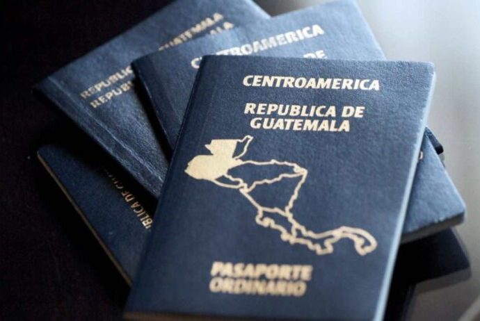 Guatemala fortalece atención consular con 26 centros de pasaportes en el extranjero para agilizar trámites migratorios