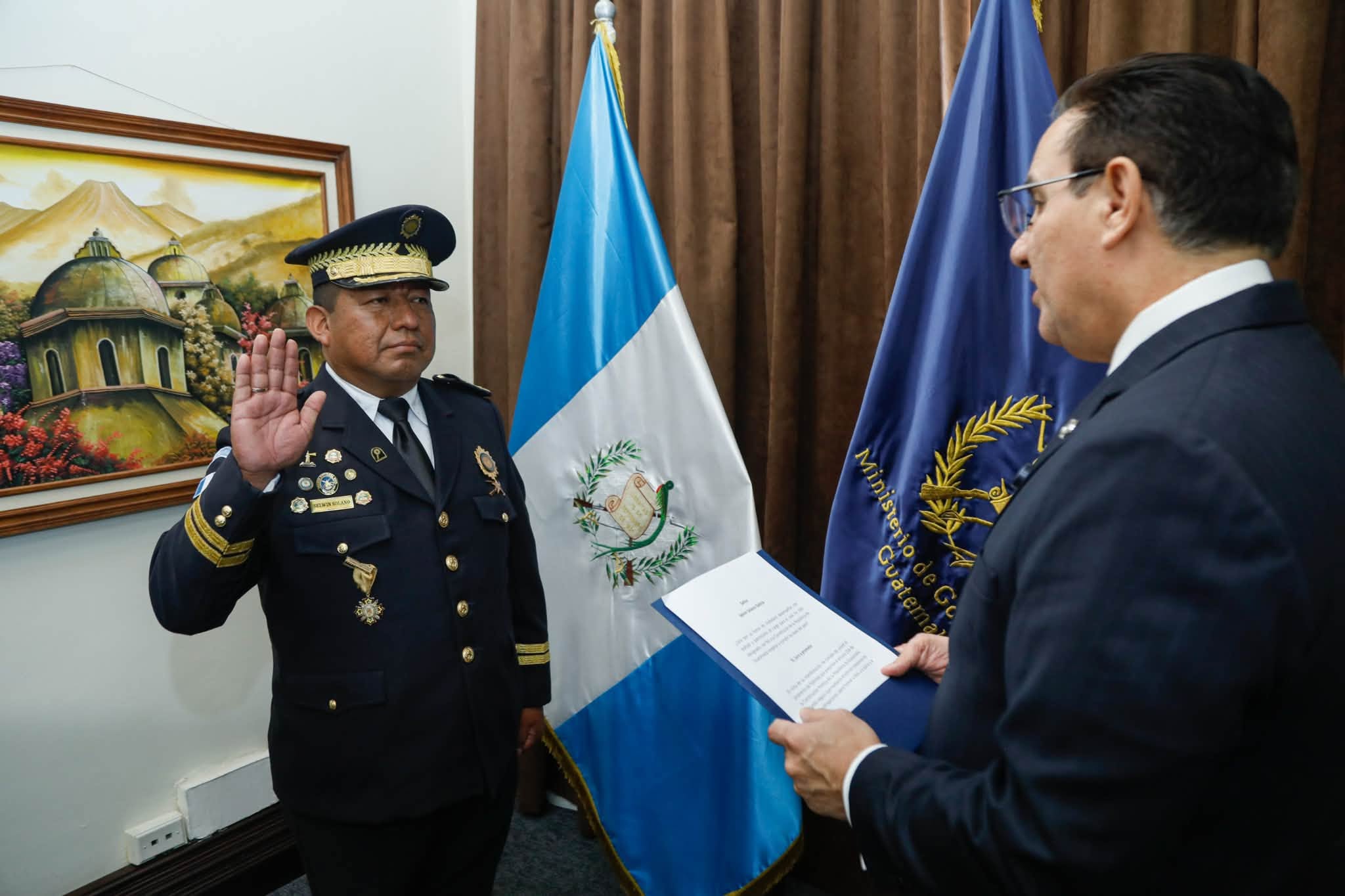 Ejecutivo purga la cúpula de la Policía Nacional Civil Ejecutivo purga la cúpula de la Policía Nacional Civil